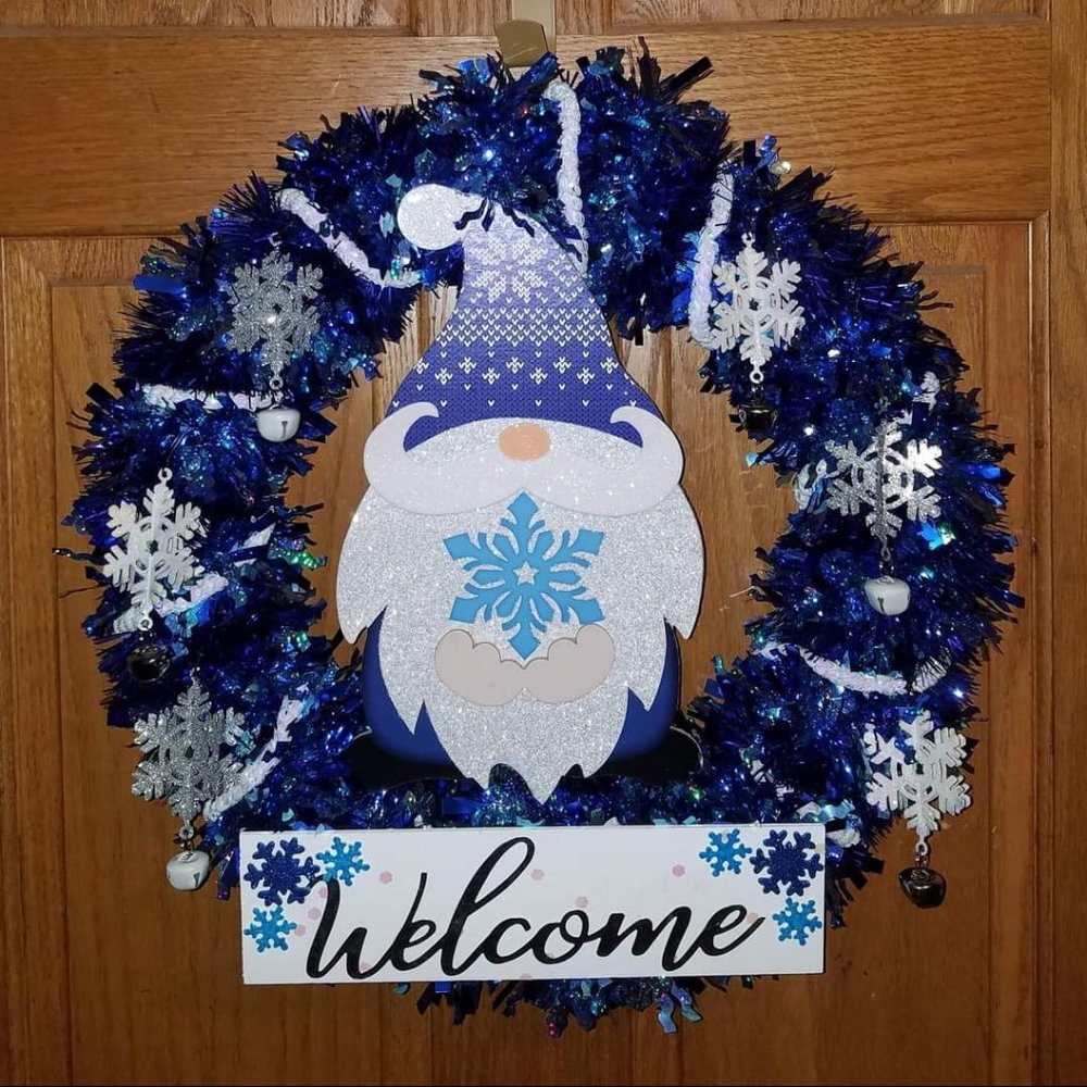 18" Handmade Wreath